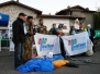 La solidarietà viene dal cielo. Paracadutisti per Telethon (12.12.2010) - Foto Adriano Barachetti
